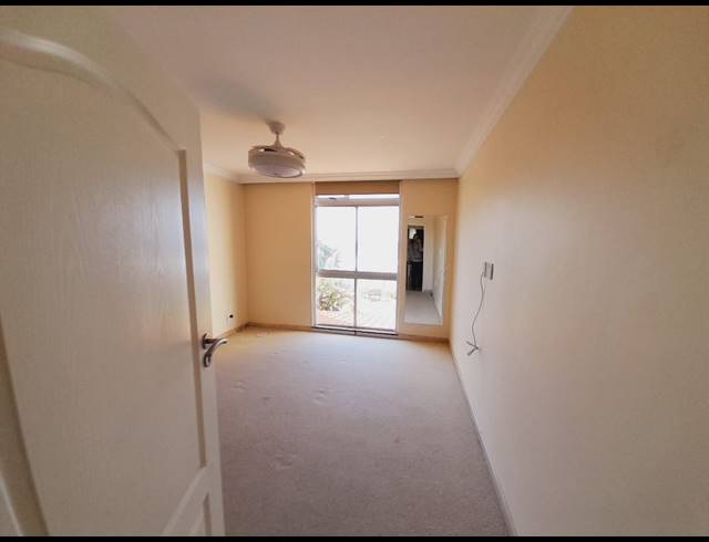 4 BEDROOM APARTMENT FOR SALE IN UMHLANGA CENTRAL